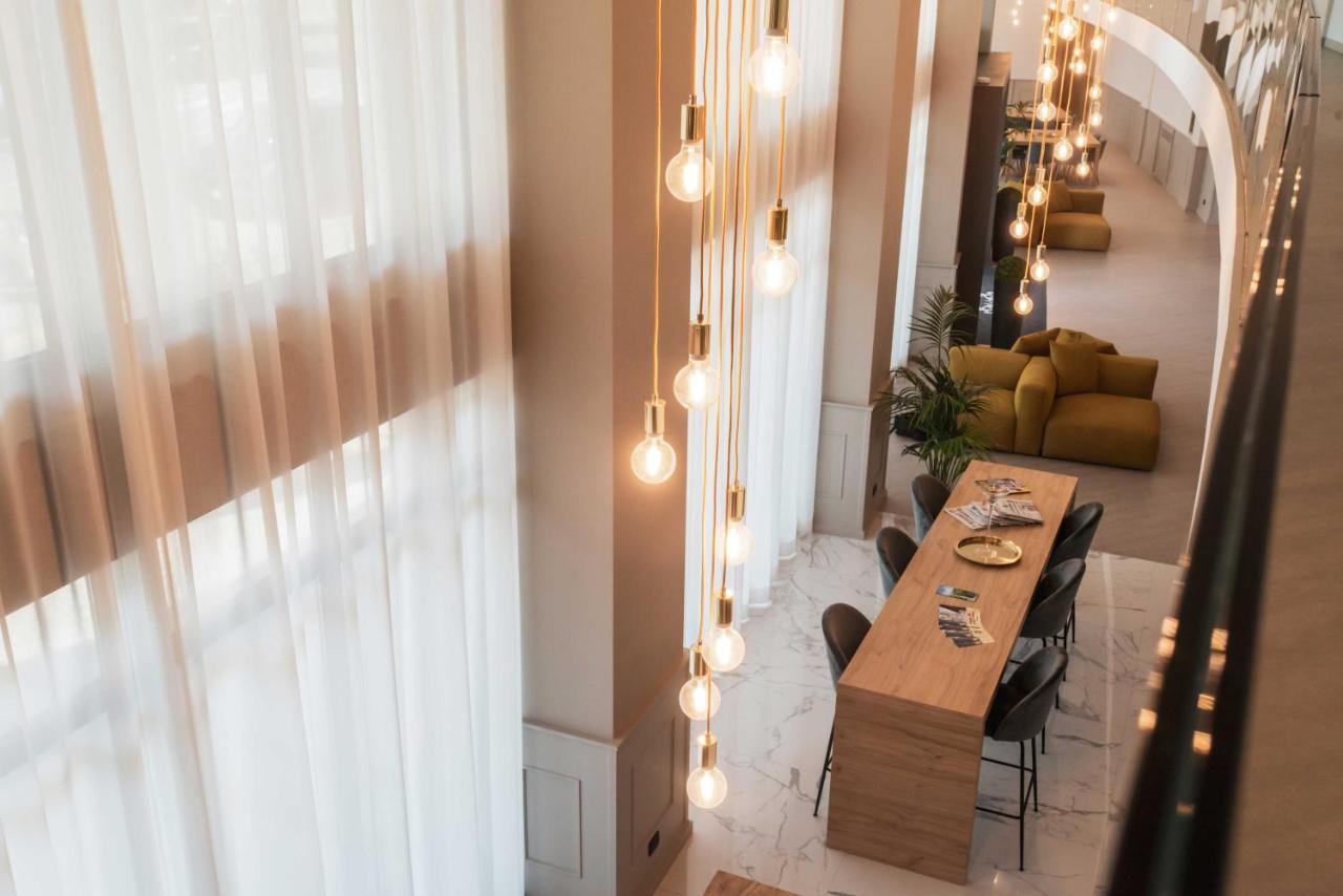 Phi Hotel Cavalieri Bra Kültér fotó